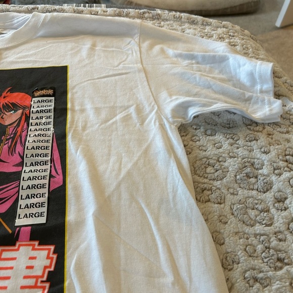 NWT Men’s Anime Graphic T-Shirt Size Large - Picture 4 of 8